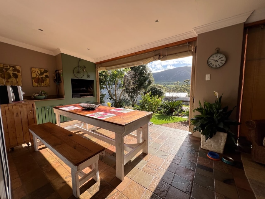 3 Bedroom Property for Sale in Crossways Farm Village Eastern Cape